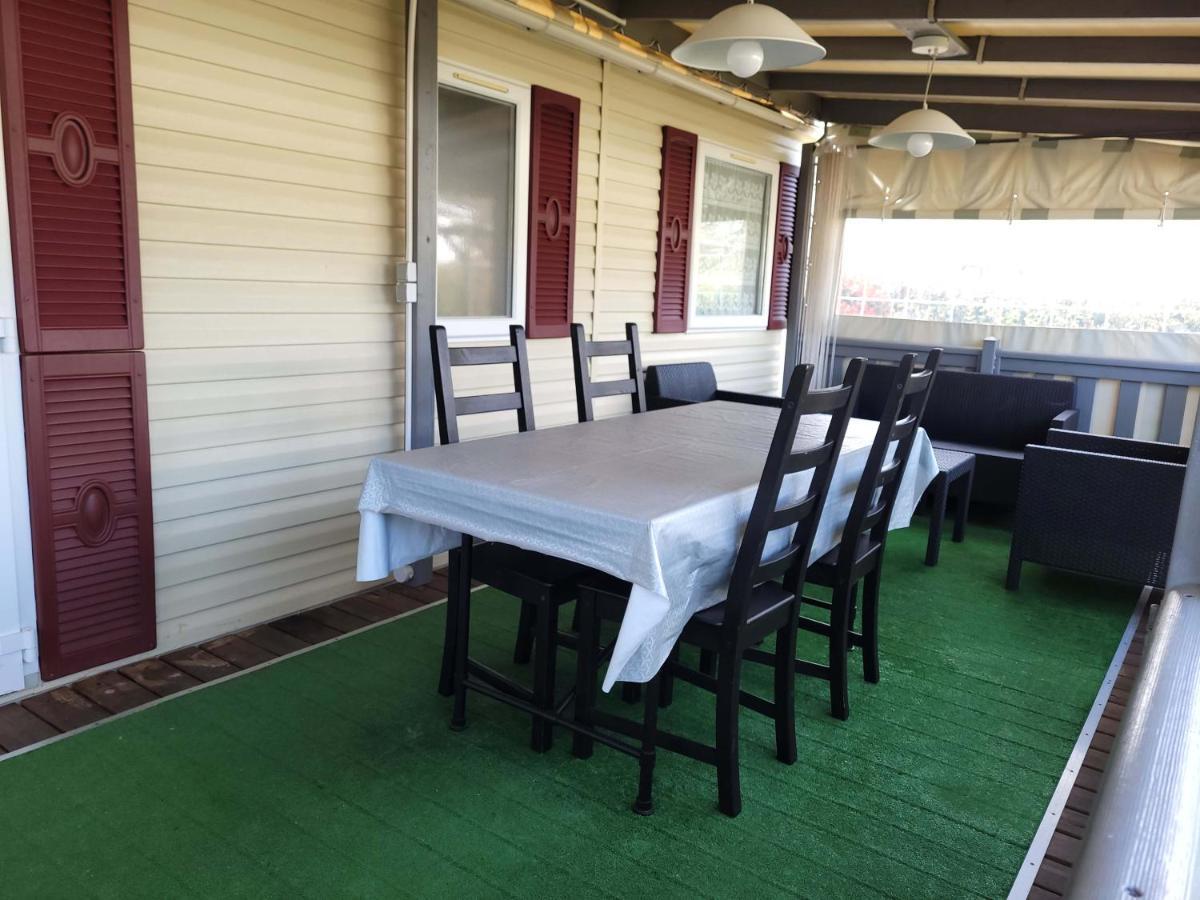 Gh Vacances La Reserve Gastes Exterior photo